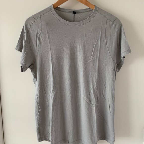 Lululemon Lab: Grey Tee sz: s - Picture 1 of 4